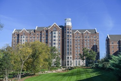 21TN-BelmontU-TallHall_SamSimpkins_web.jpg